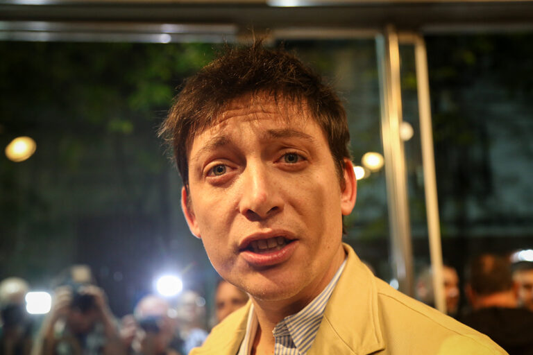 Santiago Caputo y un repudiable gesto