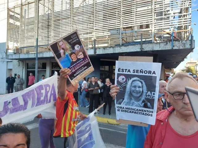 Incidentes en una caravana libertaria: evacuaron a Karina Milei en Corrientes