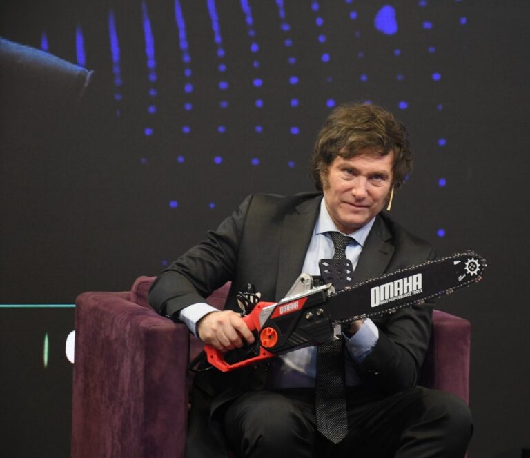 El Gobierno lanza plataforma digital para acelerar la privatización de ocho empresas estatales