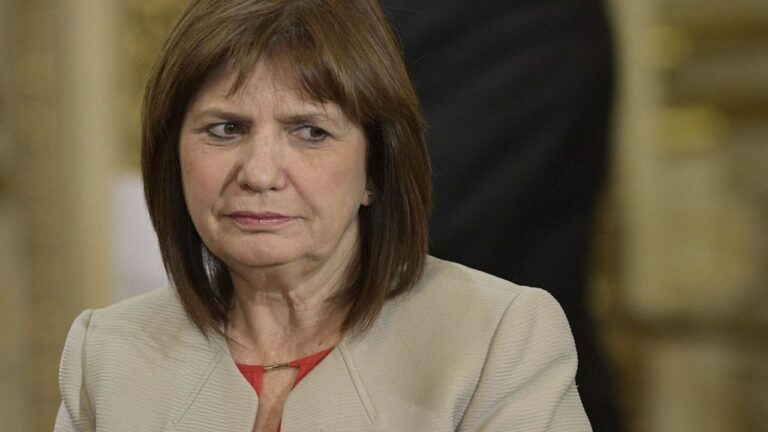 Denunciaron penalmente a Bullrich