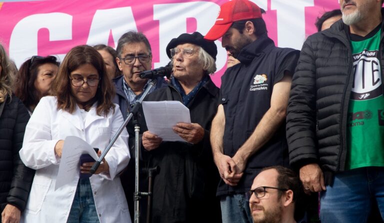 El Garrahan rechaza los vetos de Milei y se suma a la marcha federal