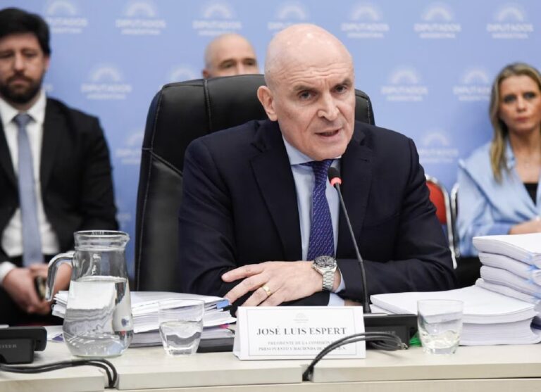 Exigen la destitución de Espert de la Comisión de Presupuesto