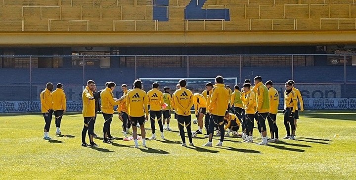 De vuelta con Russo, Boca trabajó en La Bombonera: el equipo que visitará a Rosario Central y el “indulto” para uno de los relegados