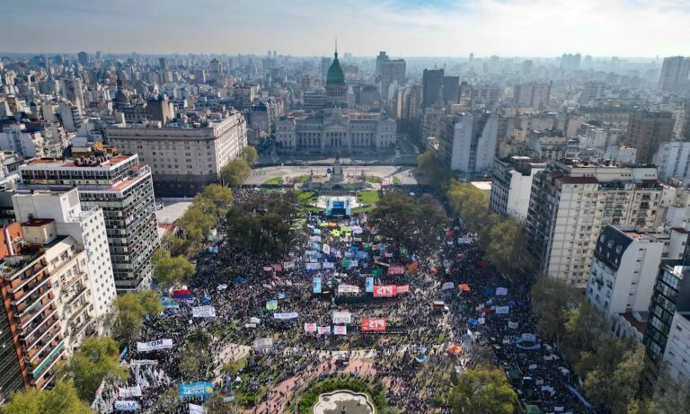Diputados rechazó el veto del Gobierno a las leyes de financiamiento pediátrico y universitario
