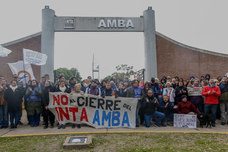 El Gobierno dio marcha atrás con las reformas en INTA, INTI e INV tras el rechazo del Congreso