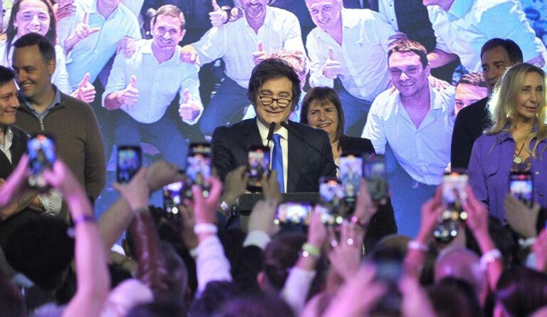 El Gobierno posterga los cambios en el Gabinete