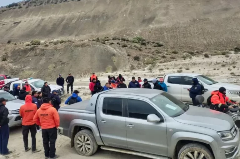 En un nuevo operativo con perros y drones, continúa la búsqueda de los jubilados desaparecidos en Chubut