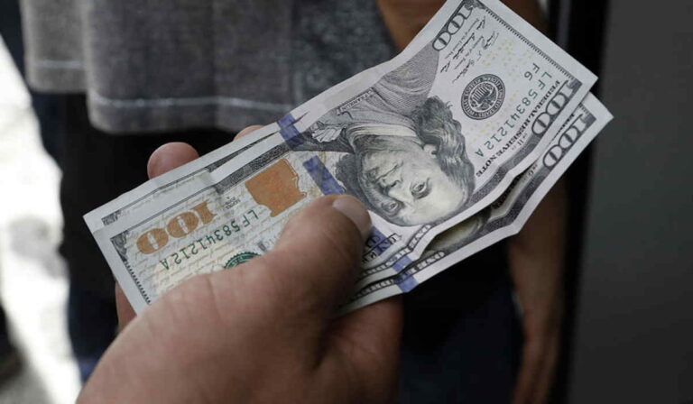 El dólar retomó la suba y se acerca a los $1.500