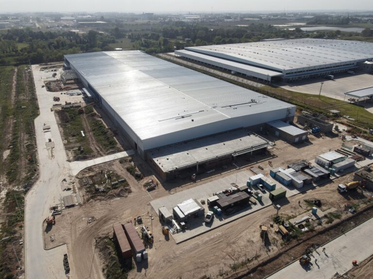 Whirlpool cerró su planta en Pilar y despide 220 empleados