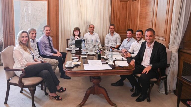 El Gobierno ajusta la reforma laboral con modificaciones