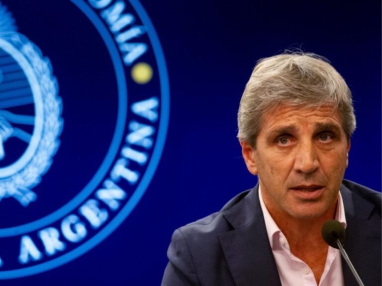 Caputo sin financiamiento internacional