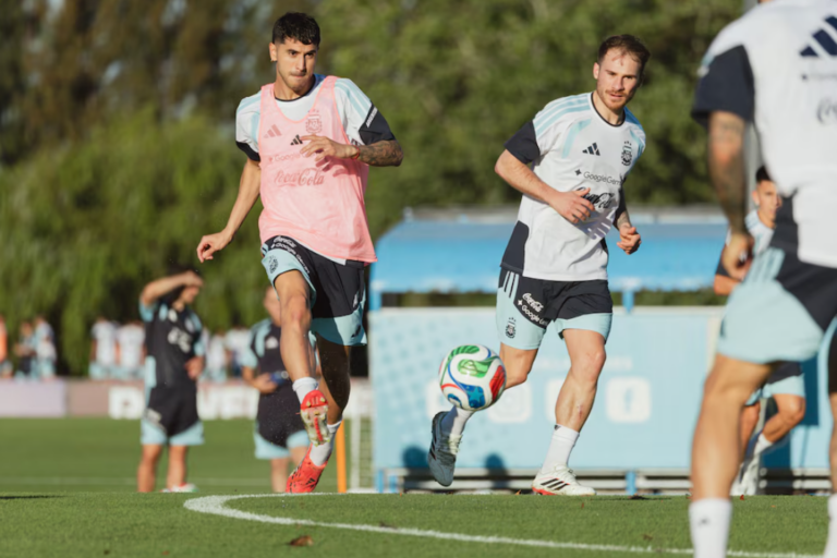 Con Lionel Messi, la Selección arrancó su preparación para los amistosos ante Mauritania y Zambia: las fotos de la práctica