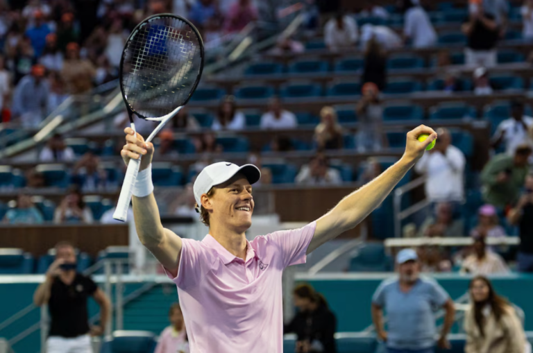 Jannik Sinner le ganó a Jiri Lehecka y se consagró campeón del Masters 1000 de Miami: el récord de Roger Federer que igualó