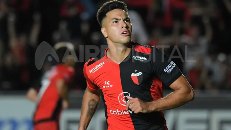 La figura de Colón de Santa Fe presentó a su novio en medio de una entrevista: “Es un amor irracional”