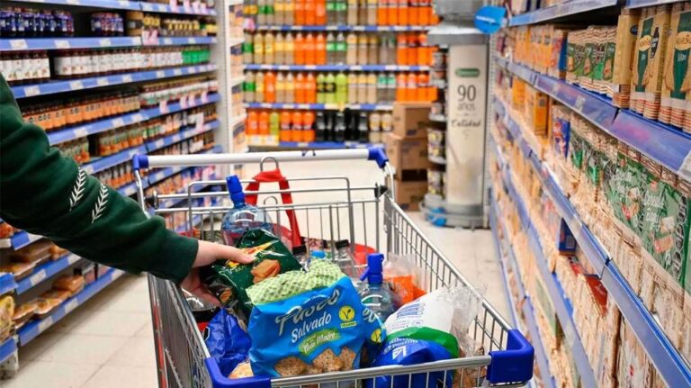La inflación volvió a pisar fuerte y acumula 12,3% en el año