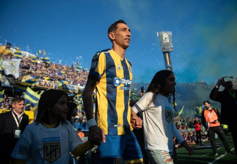 La furiosa respuesta de Ángel Di María a Diego Milito tras las acusaciones a Rosario Central: “Cómo duele”