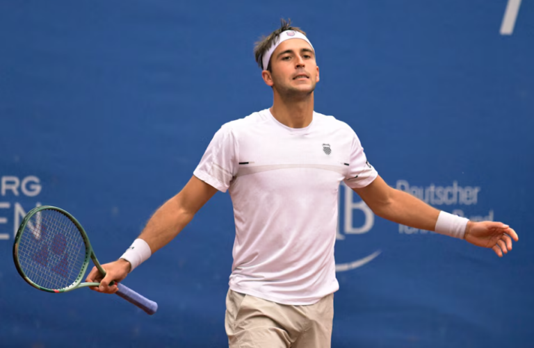 Tomás Etcheverry dejó escapar un partido increíble en Hamburgo: tuvo siete match points y quedó eliminado ante Tommy Paul