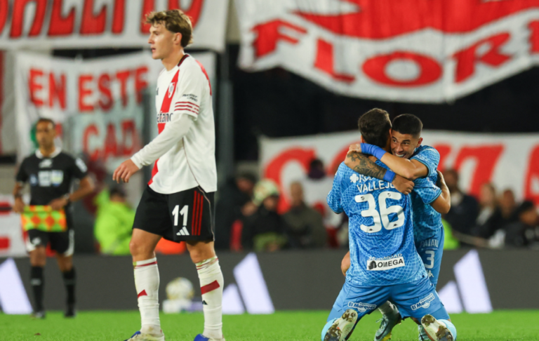River Plate perdió 1-0 con Atlético Tucumán, pero igual se clasificó segundo en su grupo del Torneo Apertura
