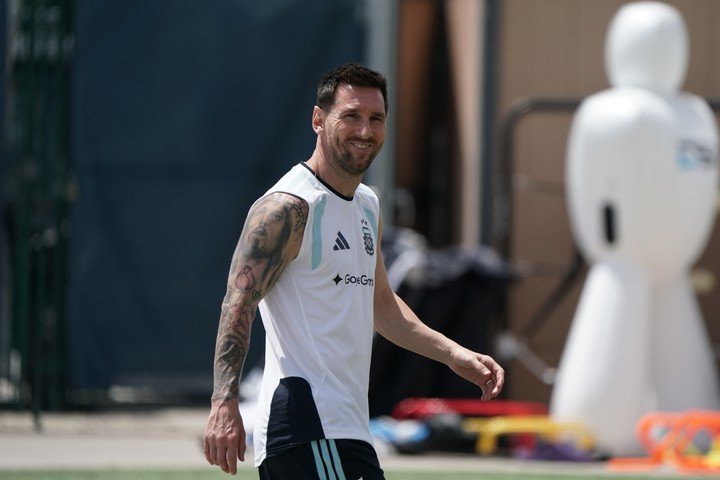 La Selección Argentina se entrenó en Kansas con el foco puesto en Jordania