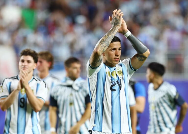 Cimbronazo en el mercado de pases en pleno Mundial: Enzo Fernández tendría un acuerdo contractual con Real Madrid