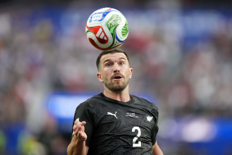 Olimpia de Paraguay hizo oficial la llegada de Tim Payne, el neozelandés que se convirtió en sensación del Mundial