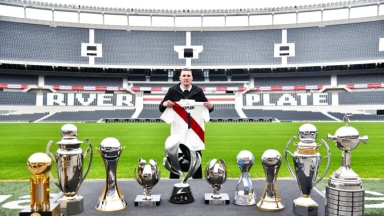Armani, hasta las lágrimas en su despedida de River: “El sueño más grande de mi vida”