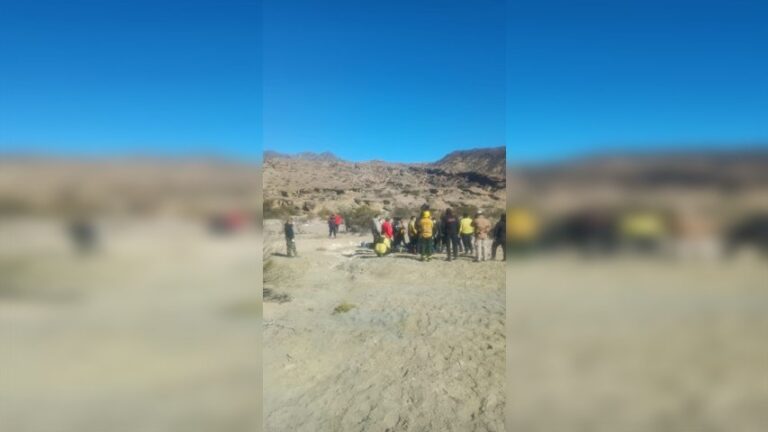 Rescataron los cuerpos de los siete tripulantes del helicóptero de La Plata