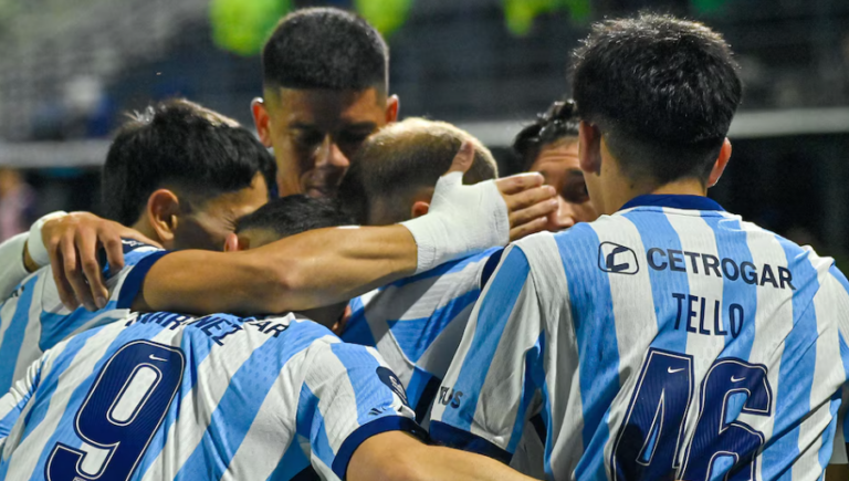 Racing goleó 4-1 a Defensa y Justicia y avanzó a octavos de final de la Copa Argentina
