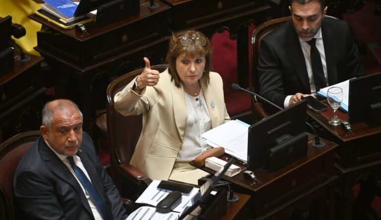 Bullrich vuelve a desoír a Casa Rosada