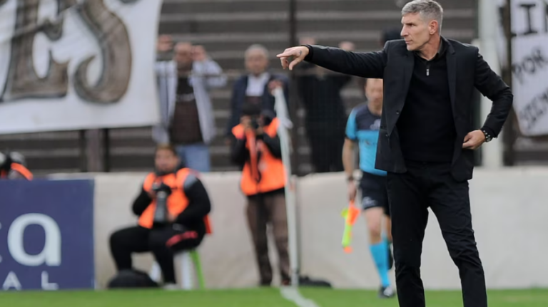 Martín Palermo se convirtió en el nuevo entrenador de Platense de cara a los octavos de final de la Copa Libertadores