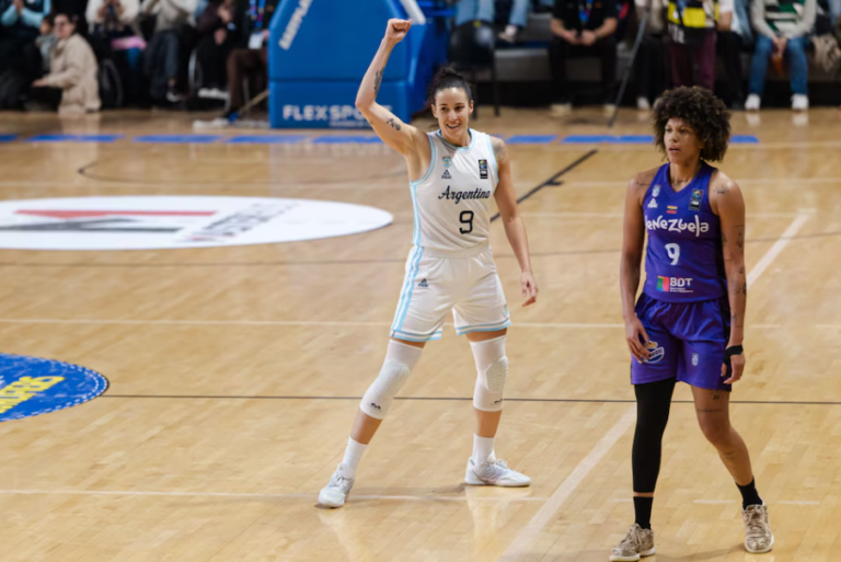 La selección argentina de básquet se consagró campeona del Sudamericano Femenino: le ganó 53-44 la final a Venezuela