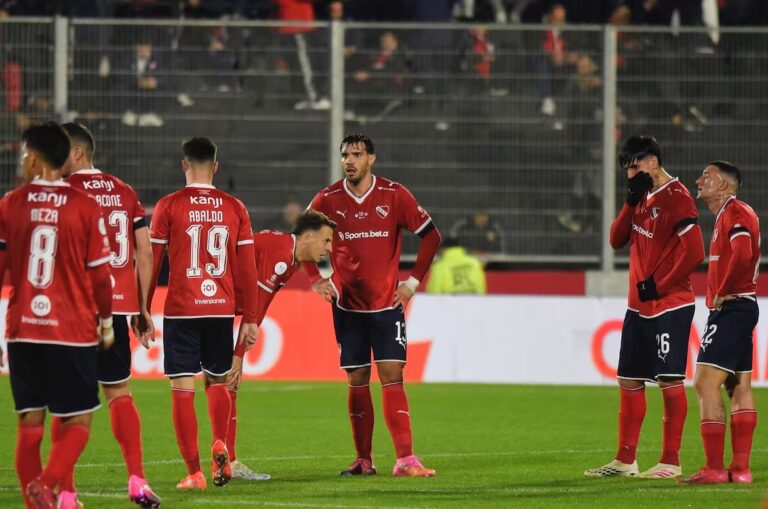 Impacto en la Copa Argentina: Independiente perdió 4-0 ante Atlético Tucumán y quedó eliminado